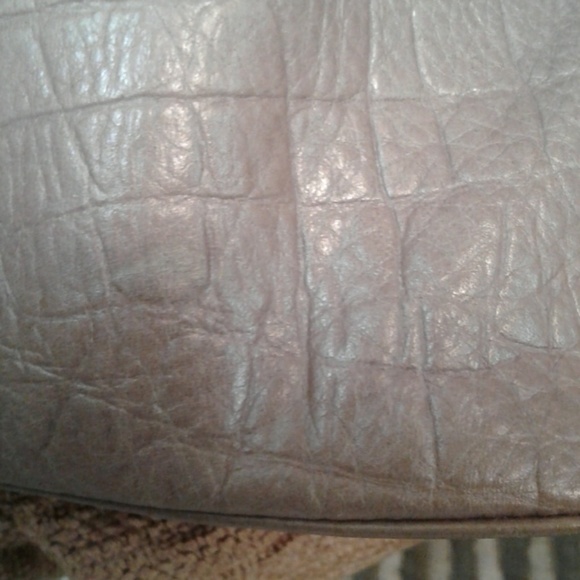 B Makowsky Leather Handbag - Picture 5 of 6